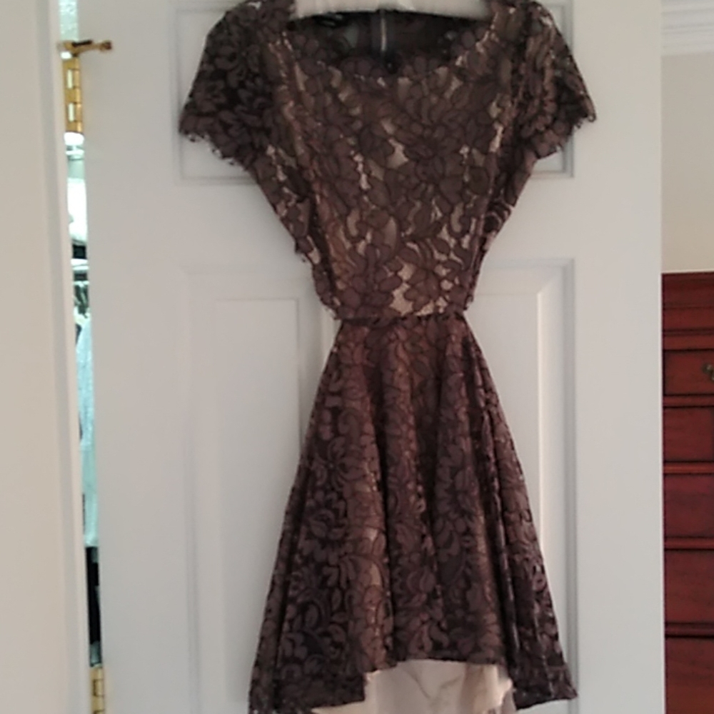 Dress - Picture 2 of 3